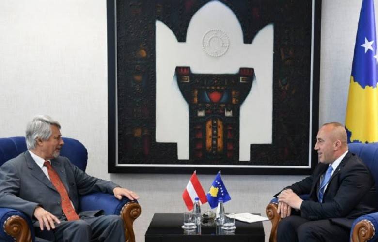 Haradinaj, Frischenschlager ile Vize Serbestini Görüştü