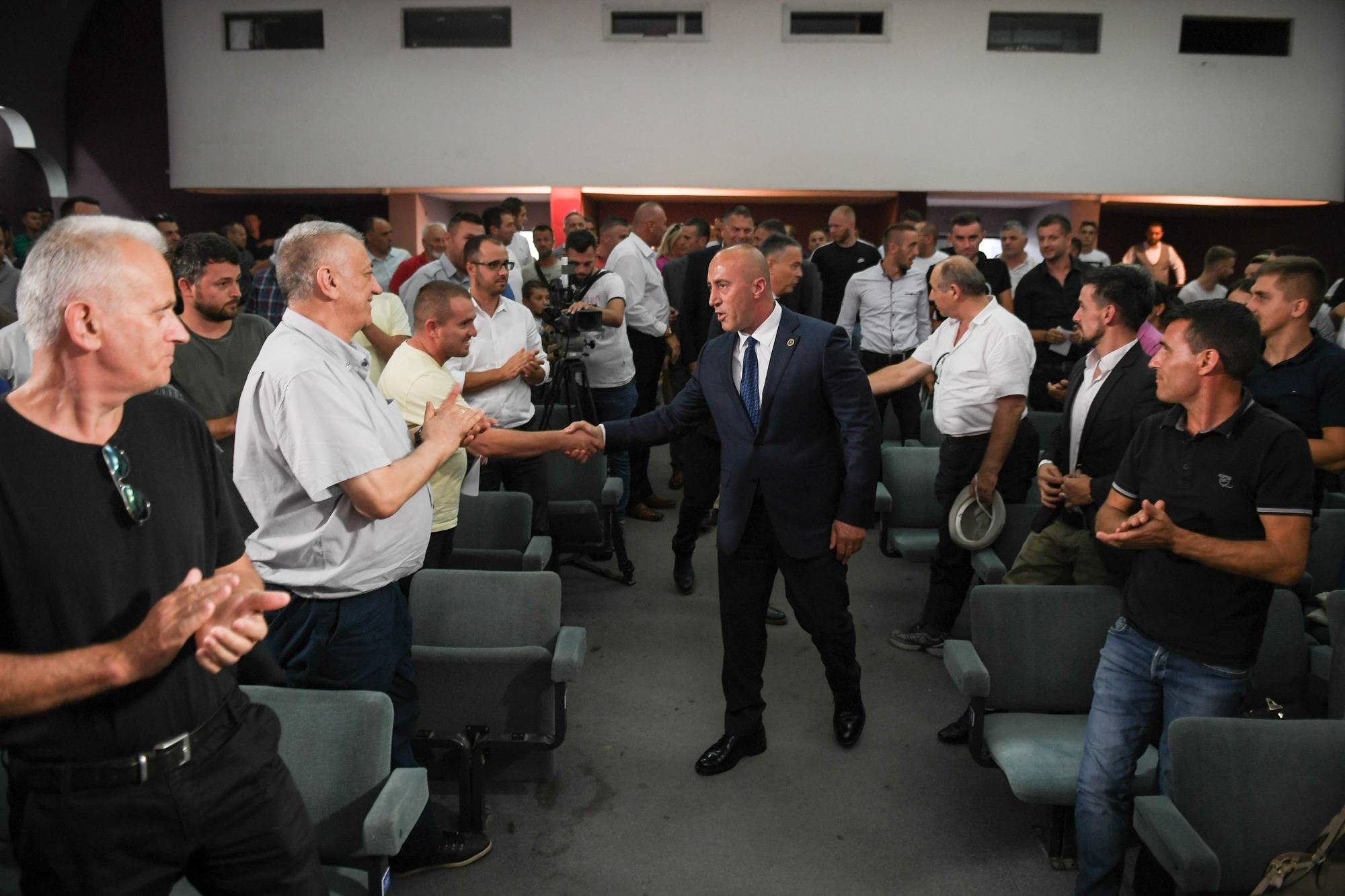 Vergiyi Ancak Tanınma Karşılığında Kaldırırız