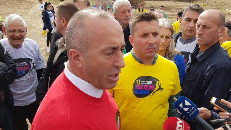 Haradinaj: Hem Çevreyi Kirletiyoruz Hem de Vize Serbestisi İstiyoruz