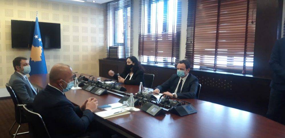 Kurti ve Osmani, AAK Lideri Haradinaj İle Görüşüyor