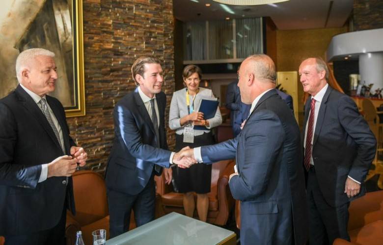 Haradinaj,  Kurz ve Markoviç ile Görüştü