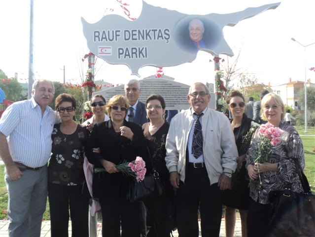 Rauf Denktaş İzmir'de Yaşatılıyor