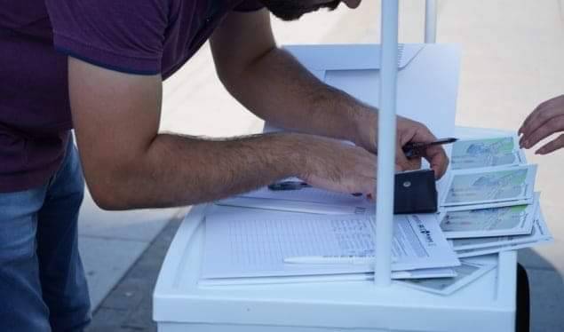 Vetëvendosje Priştine’de İmza Toplamaya Başladı