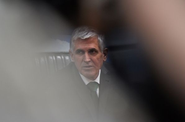 Rexhepi'nin Yardımcısına  "Süper Maaş"
