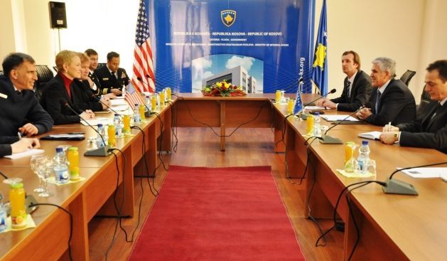 Rexhepi, ABD Savunma Bakanlığı Heyetini Kabul Etti