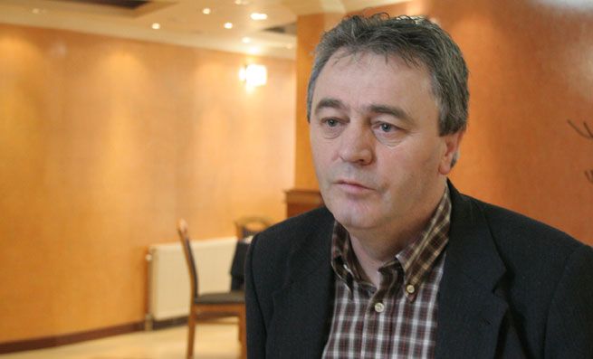 Nove nominacije za priznanje, Nana Azbija i Refik Kasi