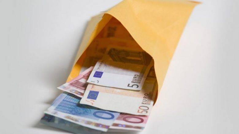 Gurbetçilerimiz Bu Yılın İlk Çeyreğinde Ülkeye 240 Milyon Euro Gönderdi