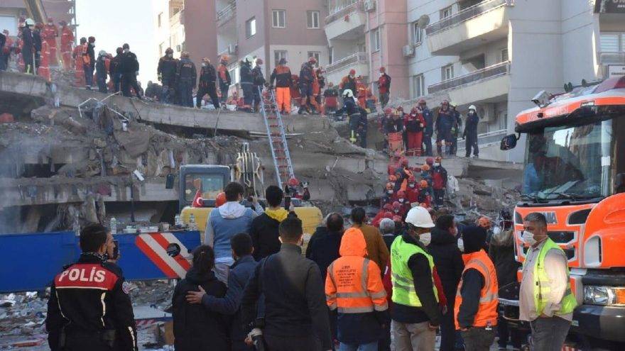 İzmir depreminde ölü sayısı 64’e çıktı