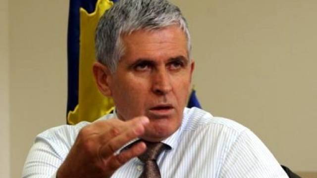 Rexhepi: Göç Etmeyin, Kosovalılar İçin Sığınma Yok