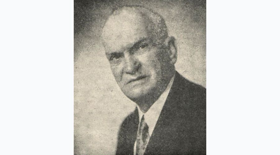 Bir Aydın, İki Rejim: Recep Mitroviça