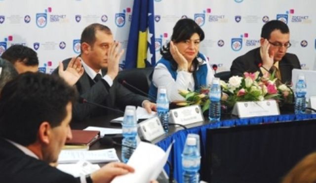 MSK Üyeleri Bakanlardan Fazla Ödenecek