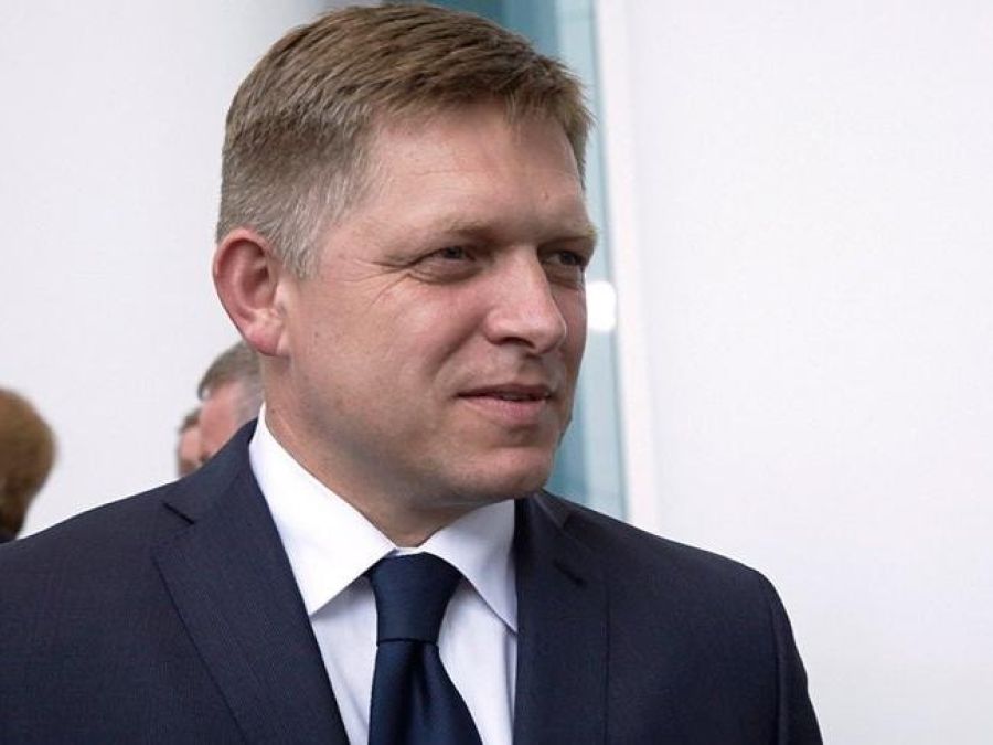 Slovakya Başbakanı'na saldırı: Karnından vuruldu