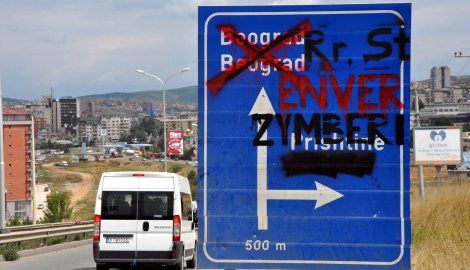 Priştine'de "Enver Zymberi" Sokağı