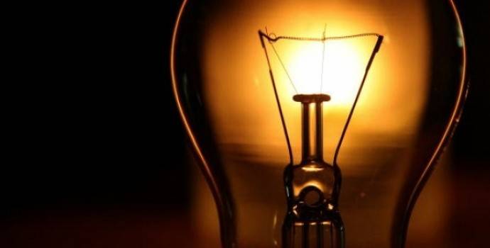 B2 Ünitesi Sistemden Çıktı- Ülkenin Yarısı Elektriksiz