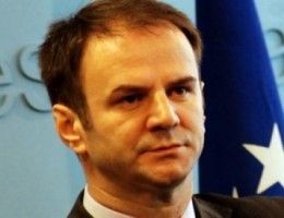 Kuçi: Belgrat Kararlarına Brüksel Tepki Göstermeli