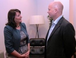 Hague, Kosova-Sırbistan Anlaşmasını Değerlendirdi