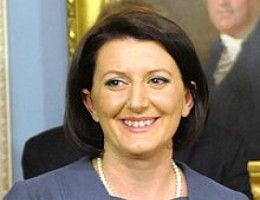 Jahjaga: Sırbistan, Kosova'nın Bölünmesi Fikrinden Vazgeçmeli