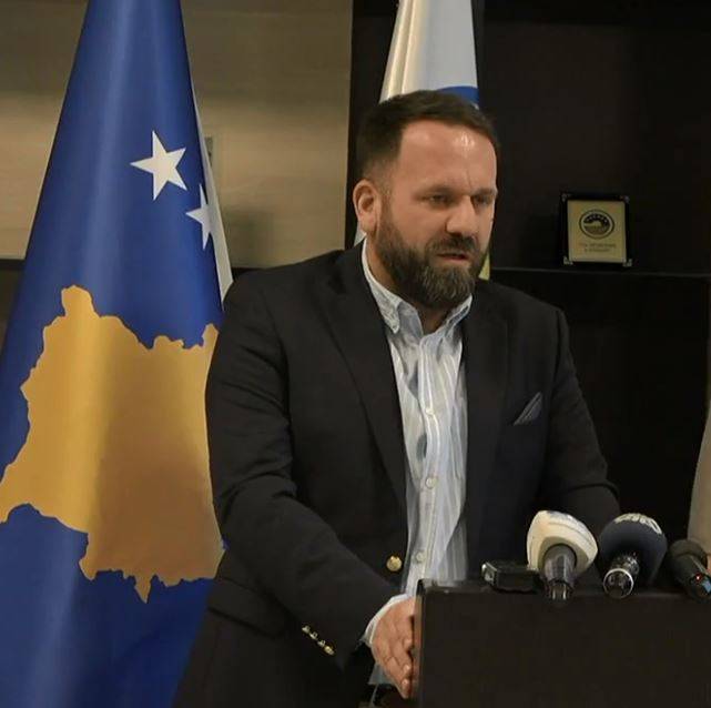 Aşı Olmak İstemeyenler, Ülkenin Her Alanda Gerilemesine Sebebiyet Veriyorlar