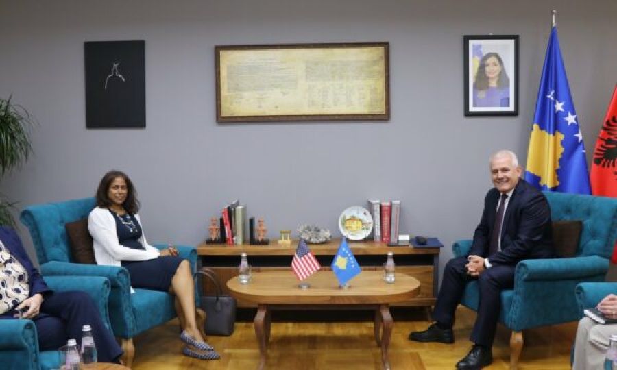 Sveçla ve Prattipati Ülkedeki Durumu Görüştü