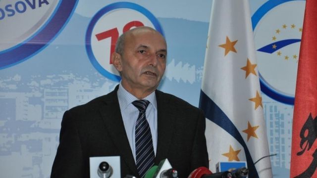 Seçim Fiyaskosu İstifaları Getirmedi