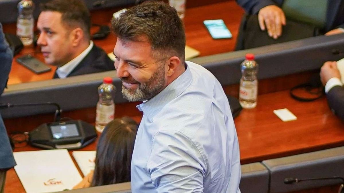 Sadiku: “Protesto Etmeliydik, Etmedik”