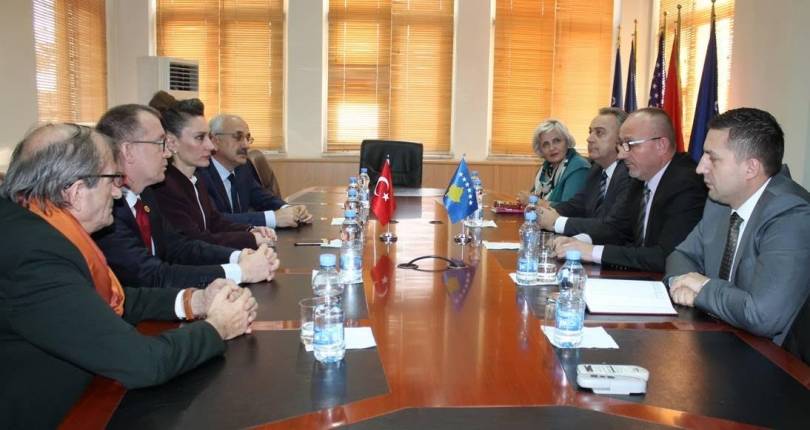 Kosova-Türkiye Arasında Sağlık İşbirliği Geliştiriliyor