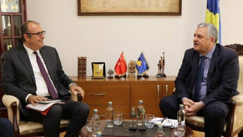Türkiye,  Kosova Kurumlarıyla İşbirliğini Derinleştirmede Kararlı