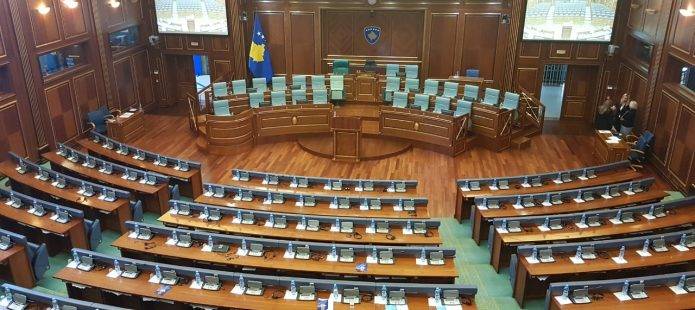 Meclis,  Oturumu Bugün Devam Edecek