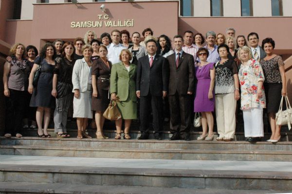Kosova ve Makedonyalı Öğretmenler Samsun Valisini Ziyaret Etti