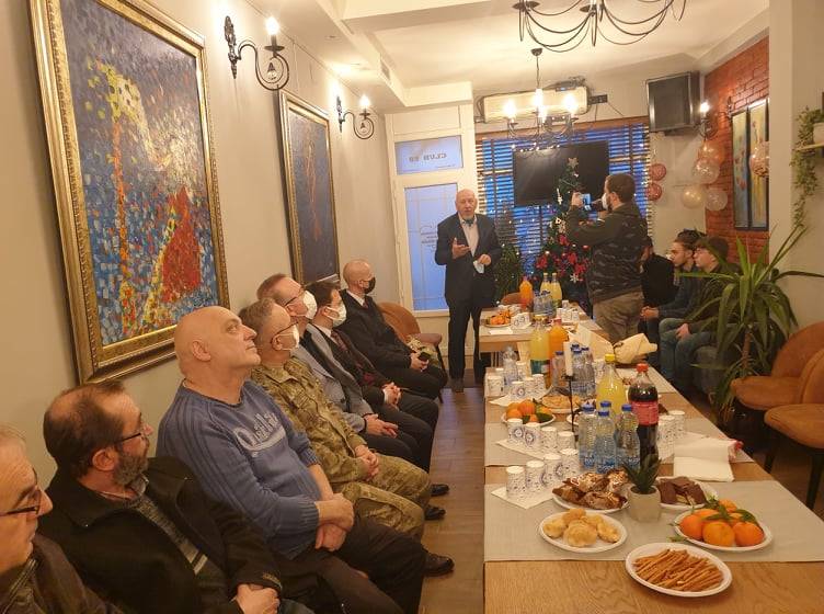 Reyhan Kantarci ve Hürmet Bahtiyar Celina’ya Ödülleri Törenle Takdim Edildi