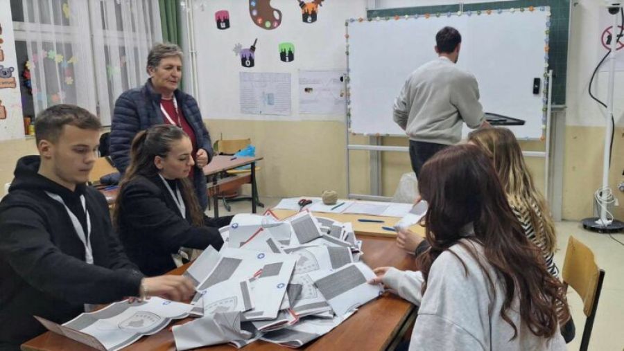 Oy Sayım Süreci Başladı