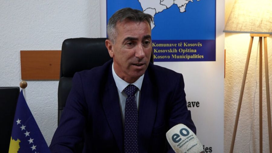 Hükümetin Yönetmeliğini, Belediyeler Anayasa Mahkemesi’ne Taşıyacak