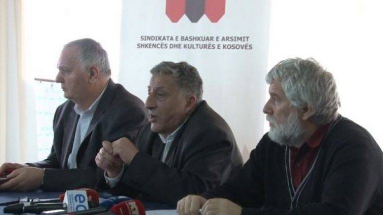 Oylama Merkezi Olarak Kullanılacak Okullarda Pazartesi Günü Çevrimiçi Eğitim Yapılacak