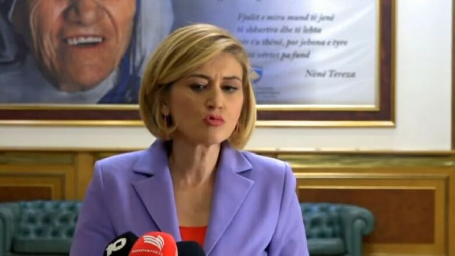 Kurti, Cumhurbaşkanı Osmani’nin Davetine Olumlu Yanıt Verecek?!