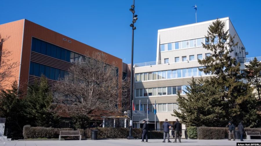 ABD ve İtalya Büyükelçiliklerinden Anayasa Mahkemesi Kararına Saygı Çağrısı