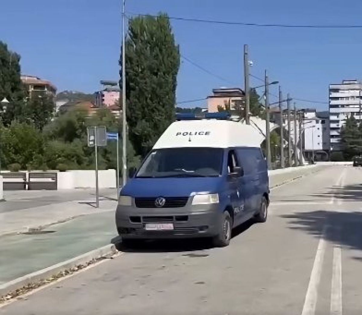 27 Yıl Sonra Kosova Polisi İbre Köprüsü’nün Güvenliğini Devraldı