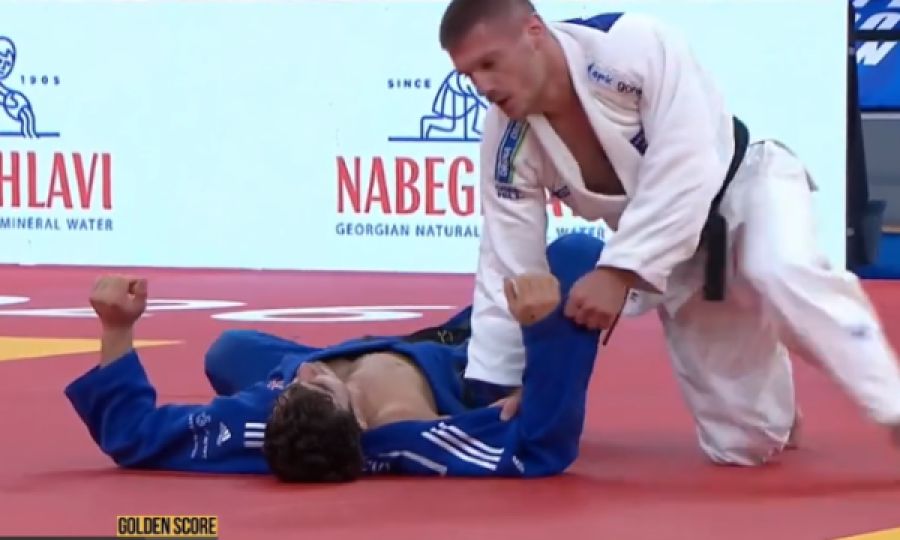Akil Gjakova, Çeyrek Finalde 