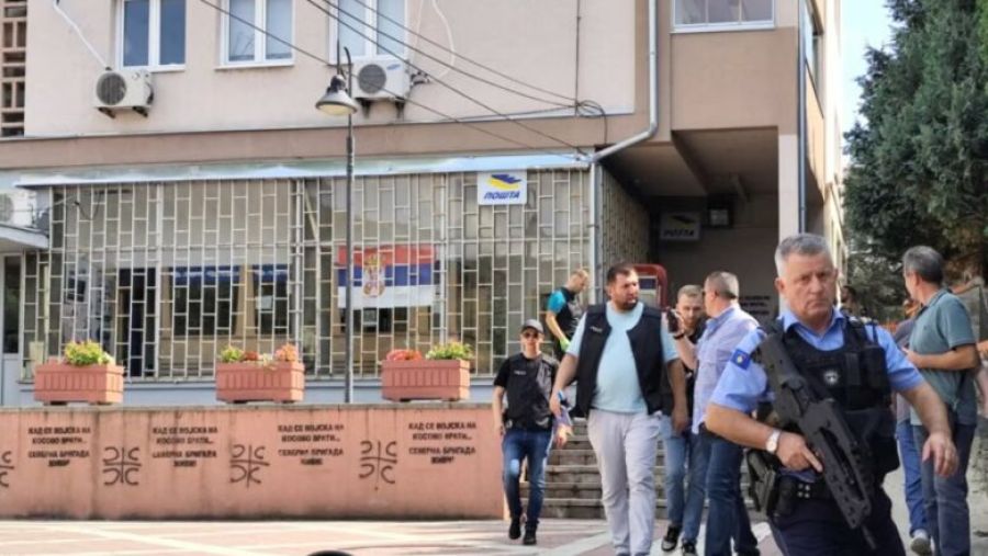 Kosova Polisi, Kuzeyde 9 Sırbistan Posta Tesisine Kilit Vurdu