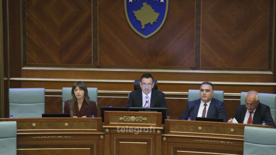 Mecliste Tıkanıklık: Siyaset Anayasa ile Karşı Karşıya