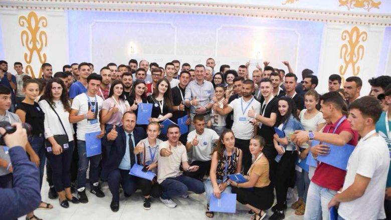 Erken Seçimlerin Kokusu Geliyor