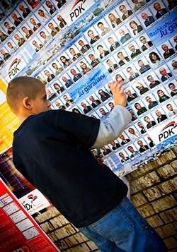 Kosova'da Seçim Hazırlıkları Devam Ediyor