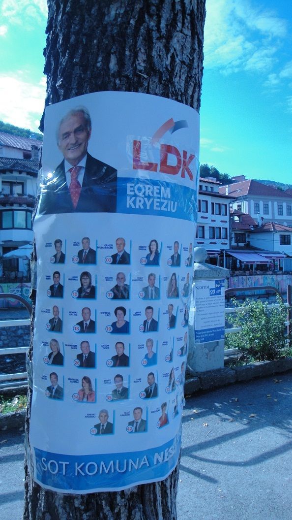 Kosova Seçim Havasıyla Uyandı