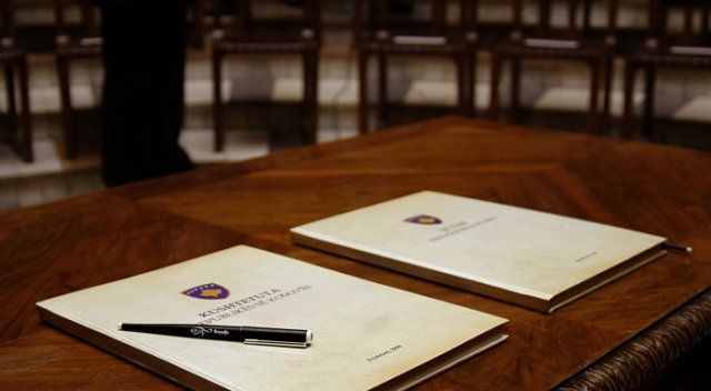 Kosova Belgeleri Olmadan Oy Kullanma Anayasa'ya Aykırı