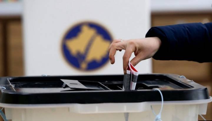 Sağlık Enstitüsü, Seçimlerin Ertelenmesini Tavsiye Ediyor