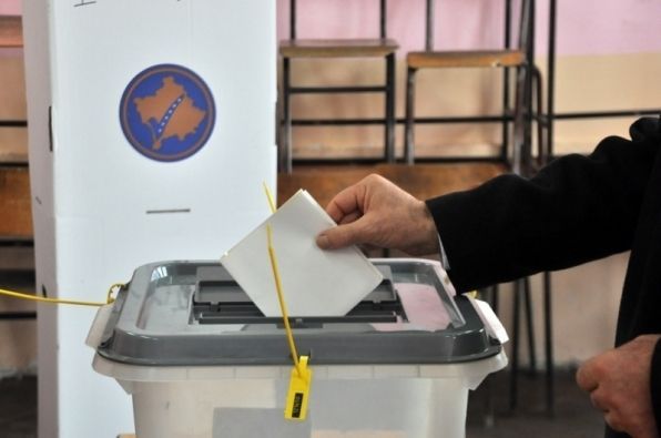 Liderler Seçimlerin Eski Yasayla Yapılmasından Yana