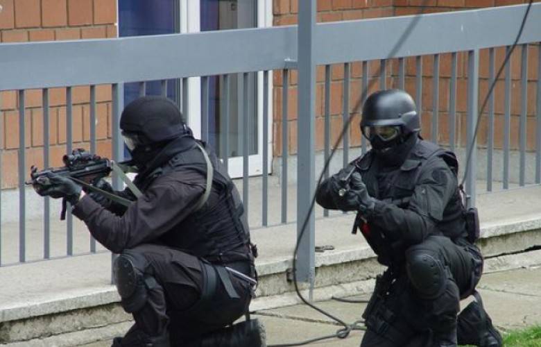 "Devlet Alarmda" Polis ve QKUK Seferberlikte