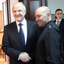 Amiral Stavridis Kosova'yı Ziyaret Etti