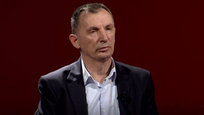 Rasim Selmanaj, AAK’daki Tüm Görevlerinden İstifa Etti