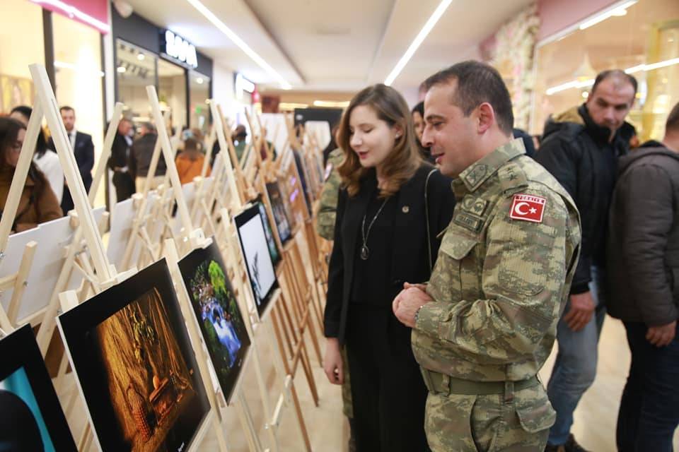 Priştine’de 'Fotografçılık Kulübü' Sergisi Açıldı