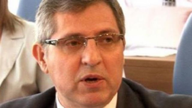Shemsi Veseli Oyların Çalındığı Gerekçesiyle PDK-yı Suçlamaktadır